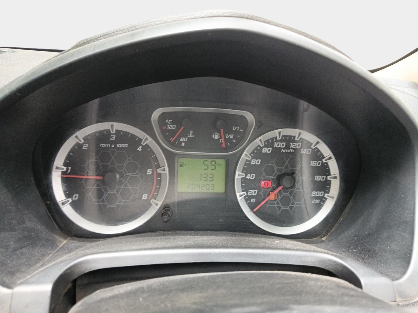 2014 Ford Classic 1.4 TITANIUM DIESEL, Diesel, Manual, 2,04,203 km, interior