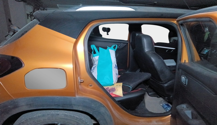 2022 Renault Kwid CLIMBER AMT 1.0, Petrol, Automatic, 29,287 km, interior