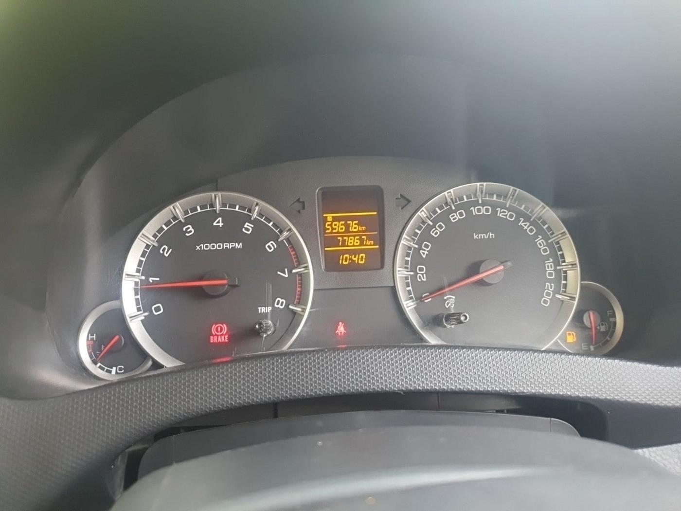 2017 Maruti Swift VXI, Petrol, Manual, 77,867 km, interior