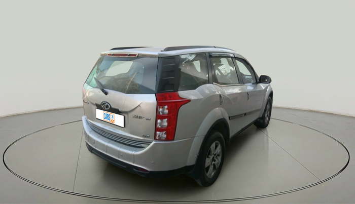 2014 Mahindra XUV500 W8, Diesel, Manual, 1,47,151 km, exterior
