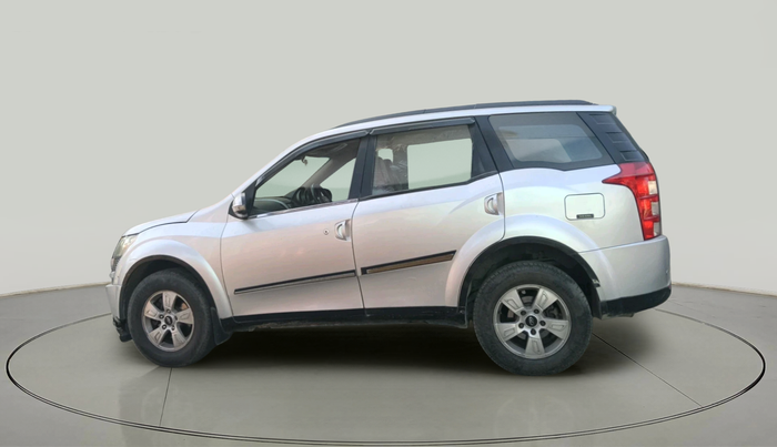 2014 Mahindra XUV500 W8, Diesel, Manual, 1,47,151 km, exterior