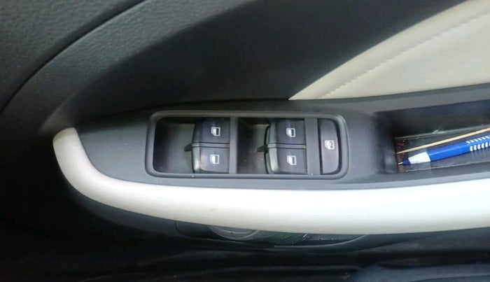2022 MG ASTOR SHARP EX 1.5 MT, Petrol, Manual, 43,753 km, interior