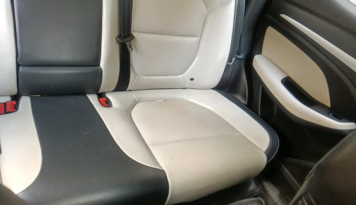 2022 MG ASTOR SHARP EX 1.5 MT, Petrol, Manual, 43,753 km, interior