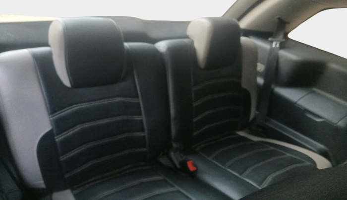 2017 Tata Hexa XTA 4X2 7 STR, Diesel, Automatic, 1,96,138 km, interior