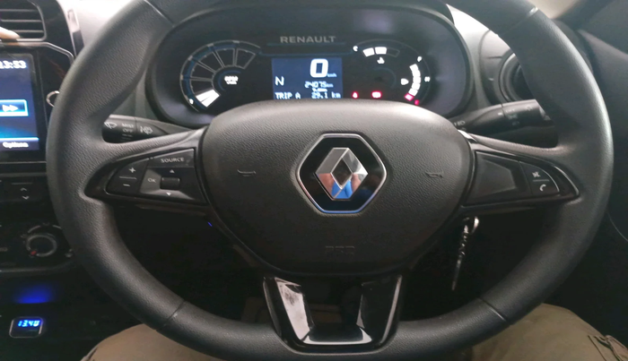 2023 Renault Kwid RXT 1.0 AMT, Petrol, Automatic, 24,075 km, interior