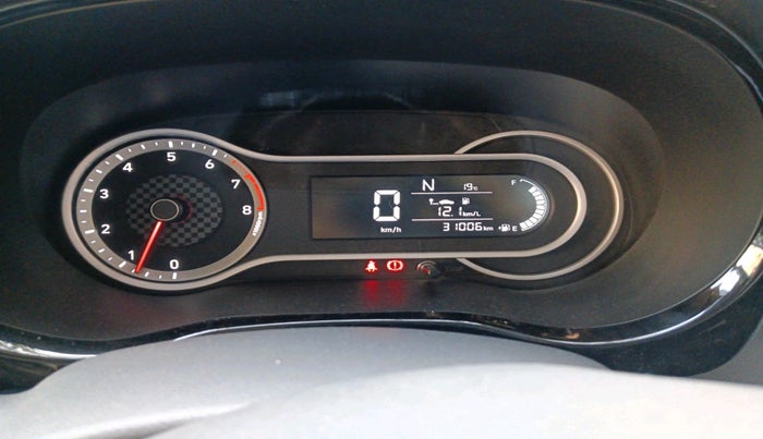 2021 Hyundai GRAND I10 NIOS SPORTZ AMT 1.2 KAPPA VTVT, Petrol, Automatic, 31,006 km, interior