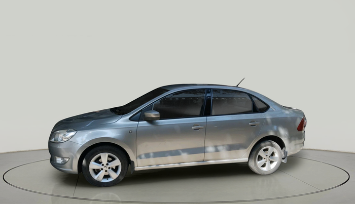 2015 Skoda Rapid 1.5 TDI CR ELEGANCE PLUS AT, Diesel, Automatic, 1,79,215 km, exterior