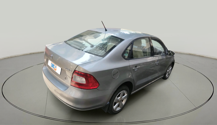 2015 Skoda Rapid 1.5 TDI CR ELEGANCE PLUS AT, Diesel, Automatic, 1,79,215 km, exterior