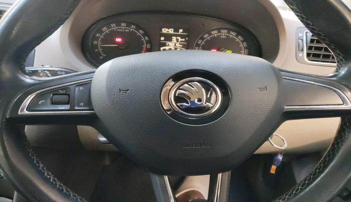 2015 Skoda Rapid 1.5 TDI CR ELEGANCE PLUS AT, Diesel, Automatic, 1,79,215 km, interior