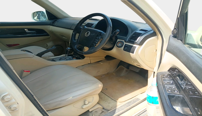 2012 Ssangyong Rexton RX7, Diesel, Automatic, 87,080 km, interior