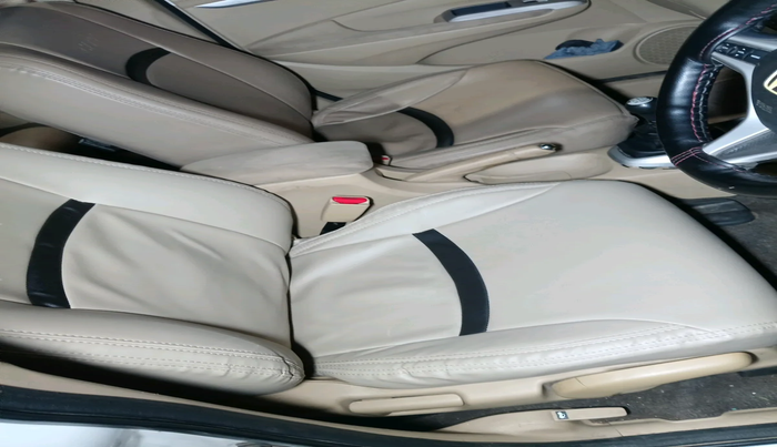 2010 Honda City 1.5L I-VTEC V MT, Petrol, Manual, 1,60,776 km, interior