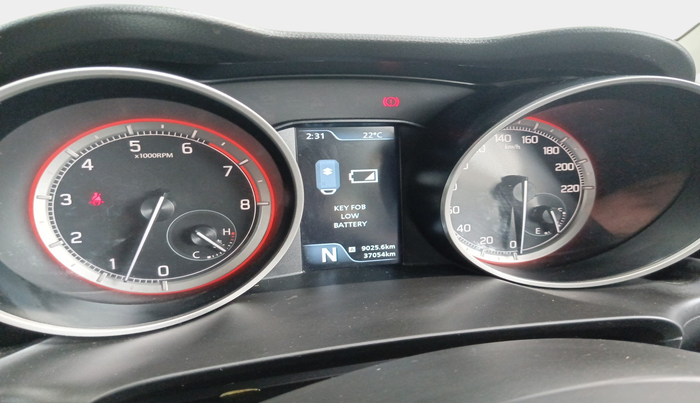 2022 Maruti Swift ZXI PLUS AMT DUAL TONE, Petrol, Automatic, 37,053 km, interior