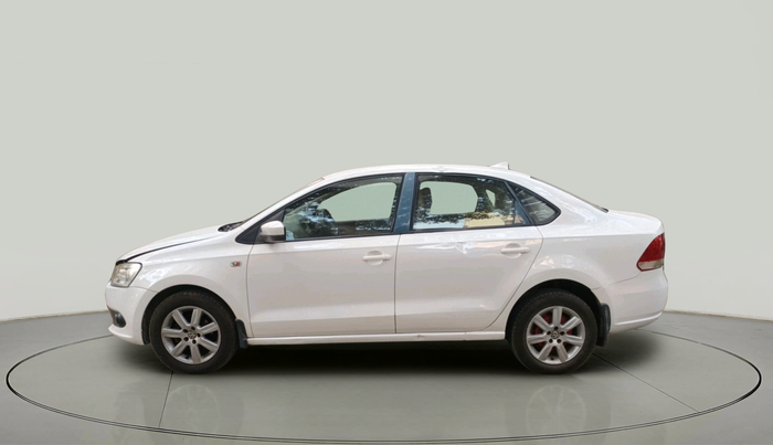 2011 Volkswagen Vento HIGHLINE 1.6 MPI, Petrol, Manual, 55,867 km, exterior