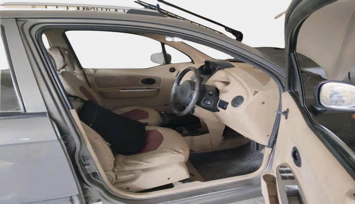 2011 Chevrolet Spark LT 1.0, Petrol, Manual, 57,376 km, interior