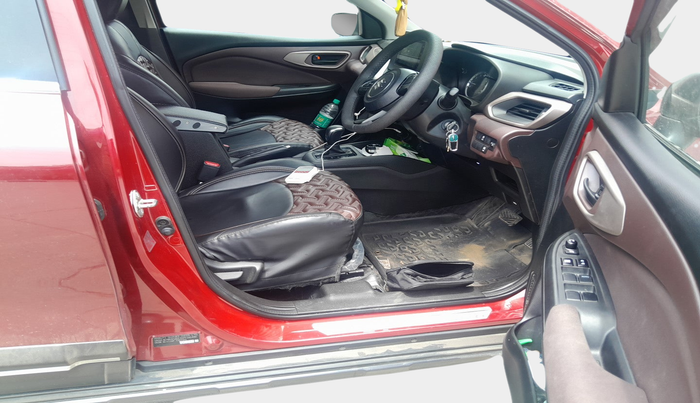 2023 Maruti FRONX DELTA PLUS 1.2L AGS, Petrol, Automatic, 14,824 km, interior