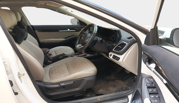 2022 KIA SELTOS HTX IVT 1.5 PETROL, Petrol, Automatic, 41,050 km, interior