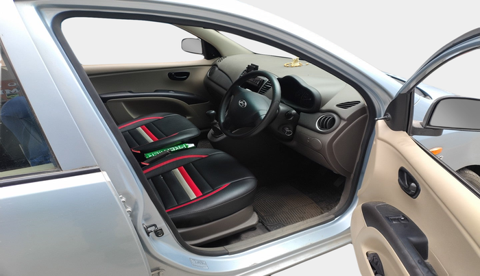 2012 Hyundai i10 ERA 1.1, Petrol, Manual, 17,802 km, interior