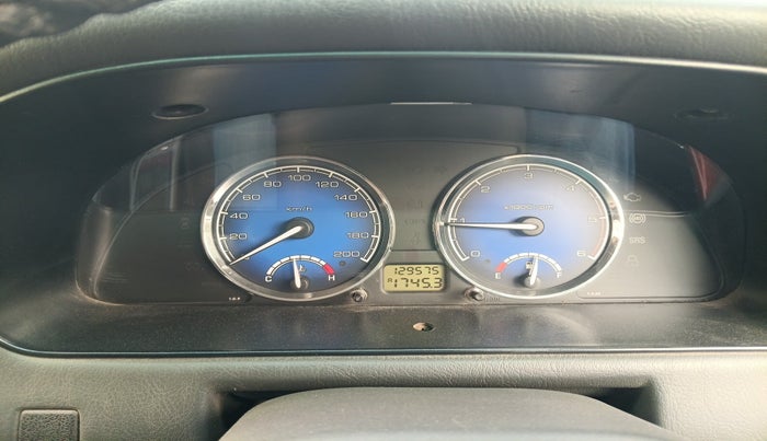 2010 Tata Safari 4X2 VX DICOR 2.2 VTT, Diesel, Manual, 1,29,575 km, interior