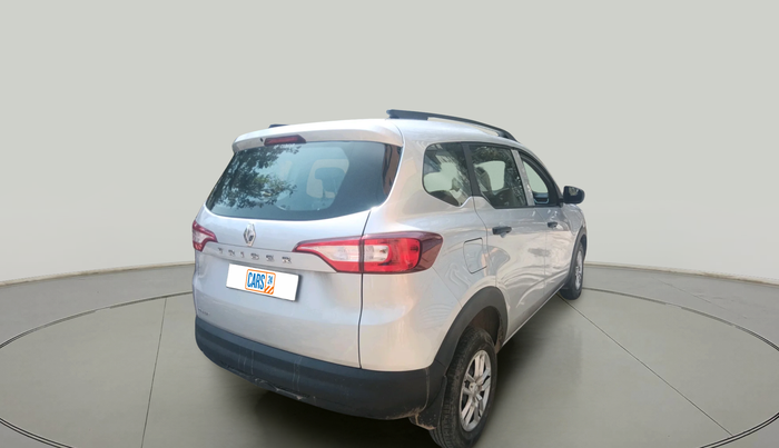 2022 Renault TRIBER RXL MT, Petrol, Manual, 27,139 km, exterior