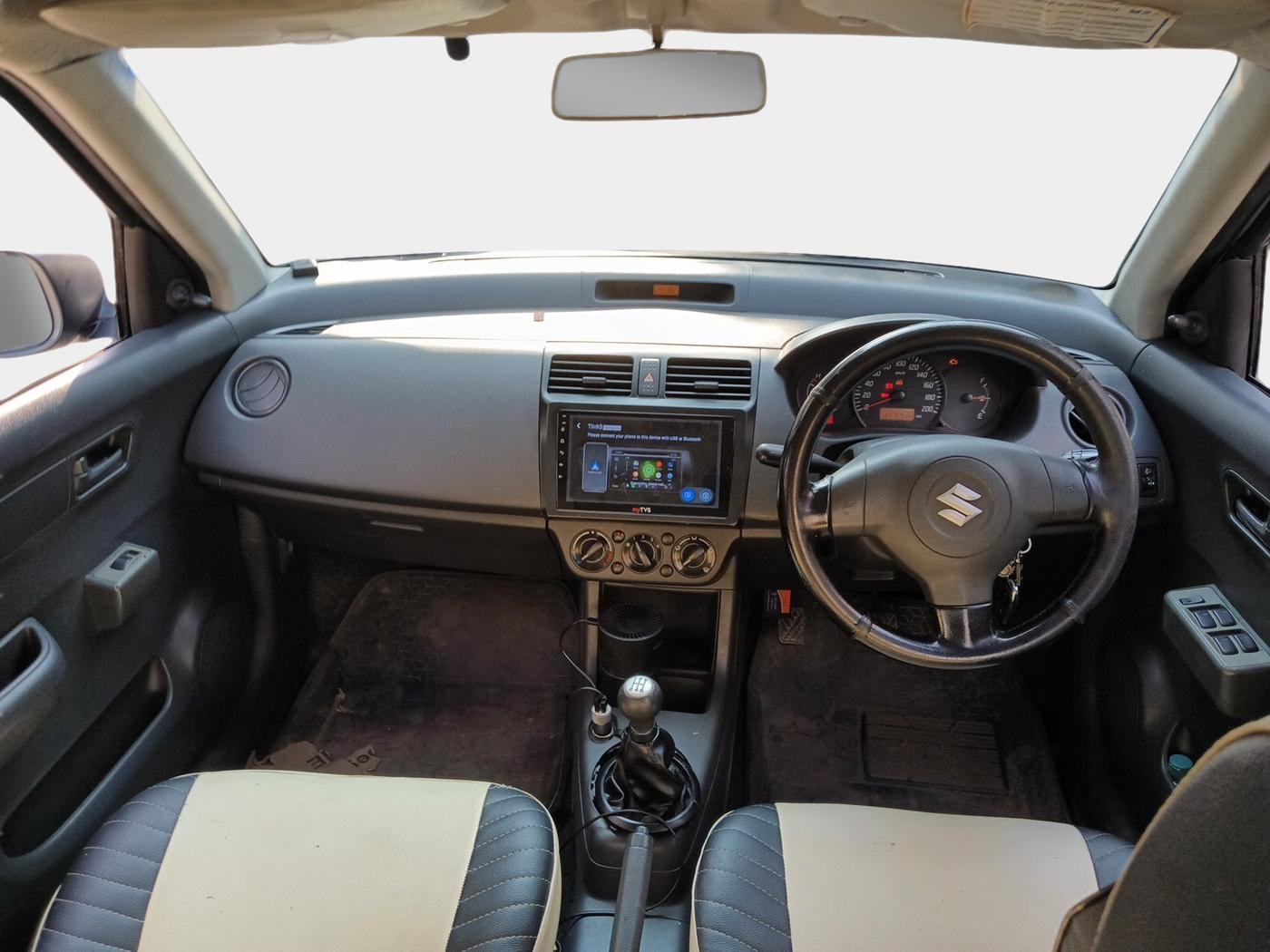 2011 Maruti Swift Dzire LXI, Petrol, Manual, 2,28,472 km, interior