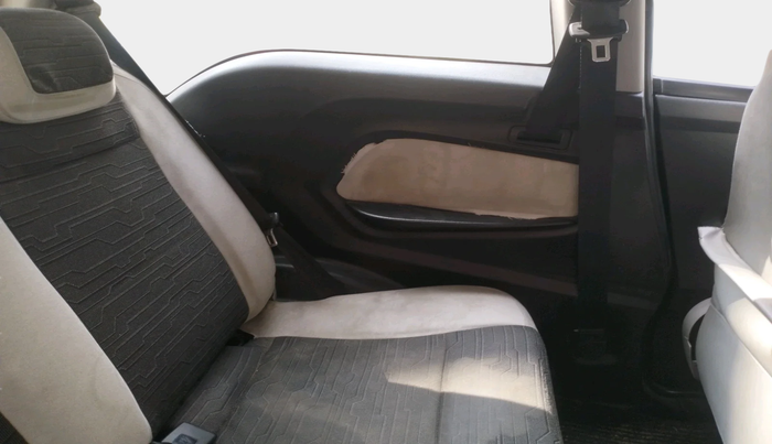 2015 Mahindra E2O T2, Electric, Automatic, 63,285 km, interior