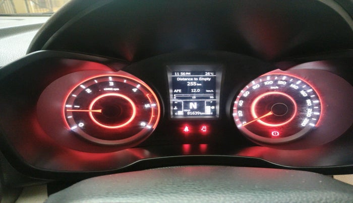 2020 Mahindra XUV300 W8 1.5 DIESEL AMT, Diesel, Automatic, 81,639 km, interior