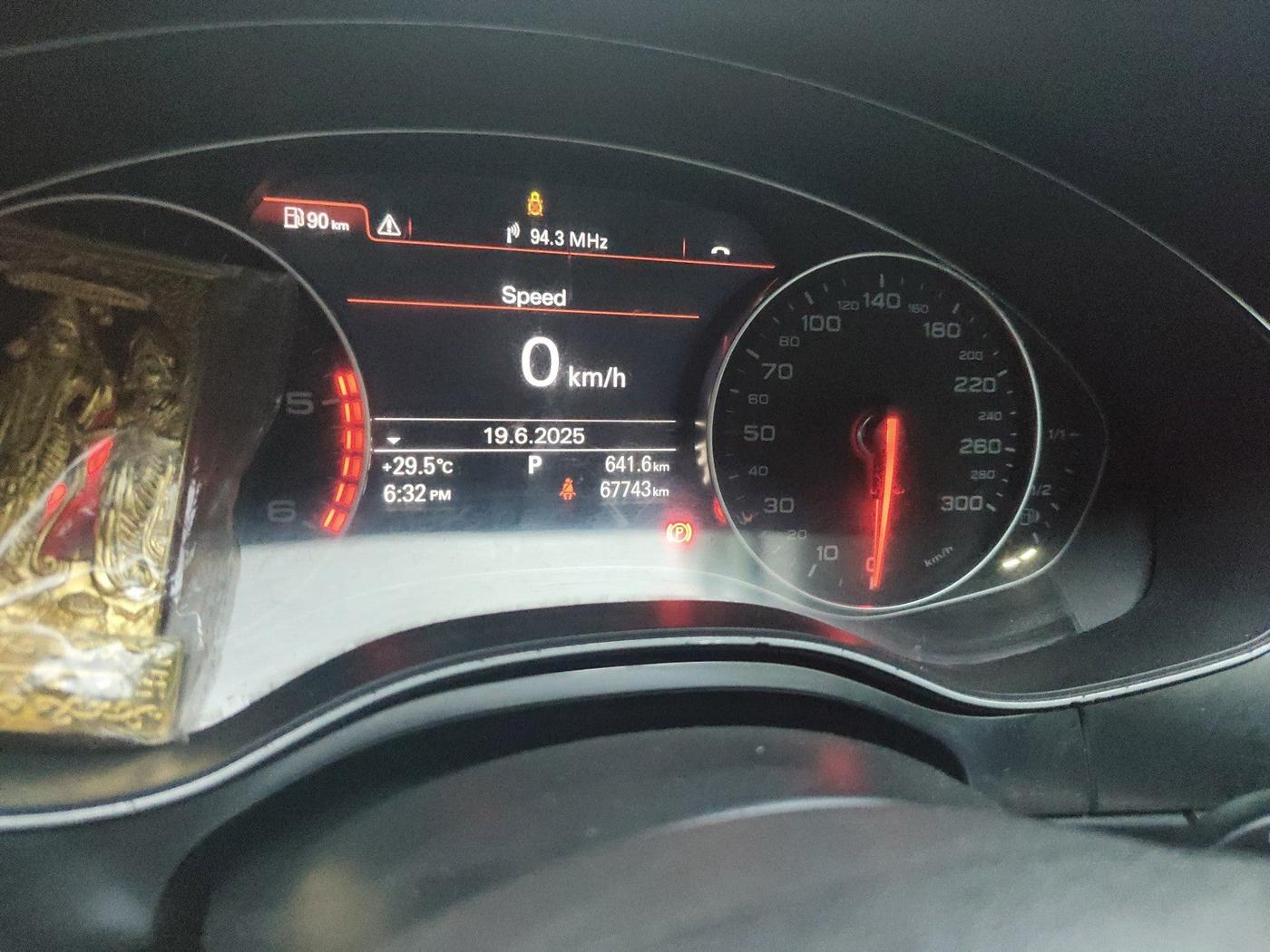 2013 Audi A6 2.0 TDI PREMIUM, Diesel, Automatic, 67,743 km, interior