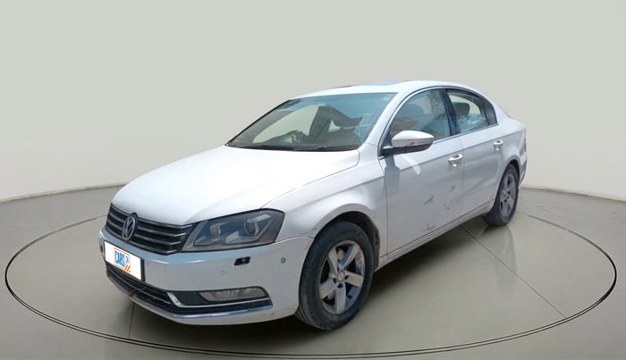 2011 Volkswagen Passat COMFORTLINE DSG, Diesel, Automatic, 1,55,715 km, exterior