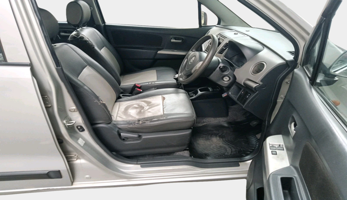 2011 Maruti Wagon R 1.0 LXI, Petrol, Manual, 1,11,350 km, interior