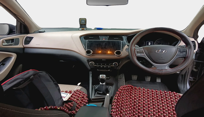 2016 Hyundai Elite i20 ASTA 1.2 (O), Petrol, Manual, 64,374 km, interior