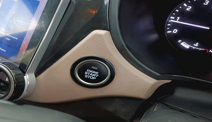 2016 Hyundai Elite i20 ASTA 1.2 (O), Petrol, Manual, 64,374 km, interior