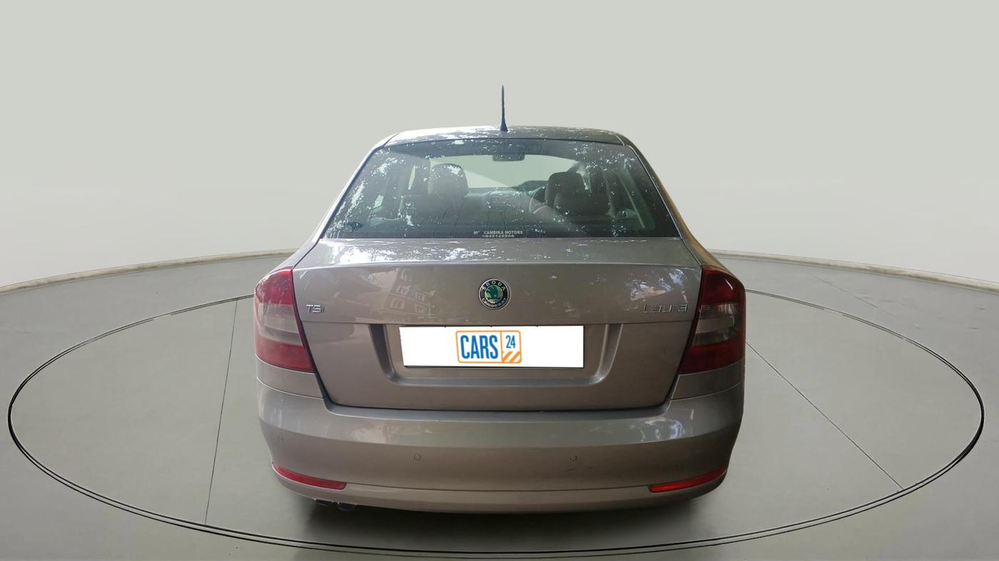 2011 Skoda Laura AMBIENTE 1.8 TSI, Petrol, Manual, 91,401 km, exterior