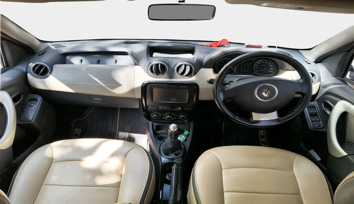 2013 Renault Duster 85 PS RXL DIESEL, Diesel, Manual, 1,59,983 km, interior