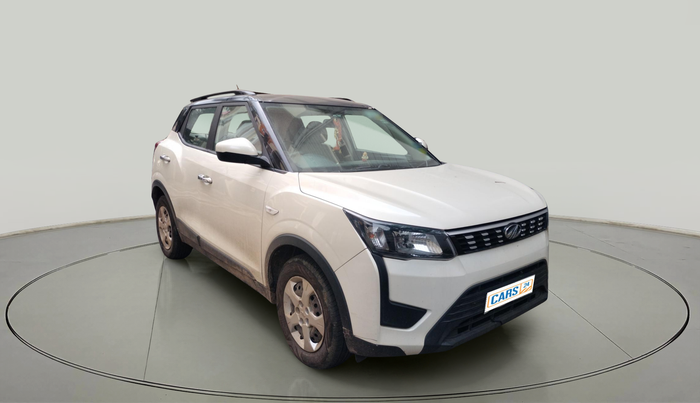 2019 Mahindra XUV300 W6 1.2 PETROL, Petrol, Manual, 46,429 km, exterior