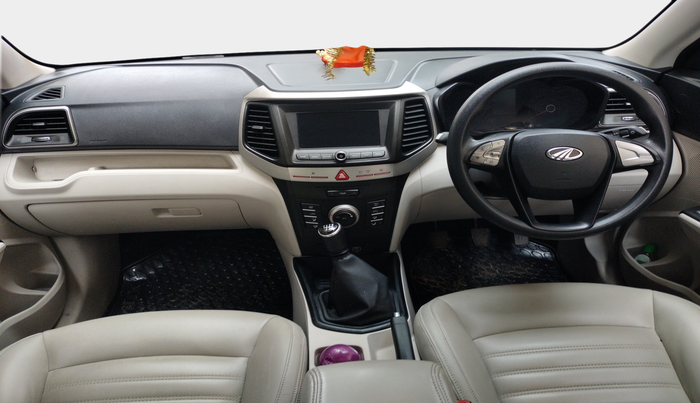 2019 Mahindra XUV300 W6 1.2 PETROL, Petrol, Manual, 46,429 km, interior