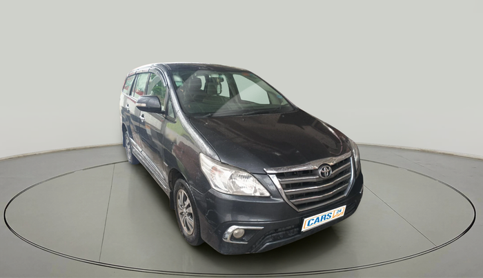 2015 Toyota Innova 2.5 VX 7 STR, Diesel, Manual, 98,229 km, exterior