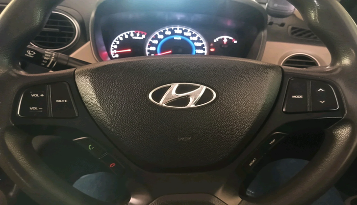 2016 Hyundai Grand i10 SPORTZ 1.2 KAPPA VTVT, Petrol, Manual, 80,524 km, interior