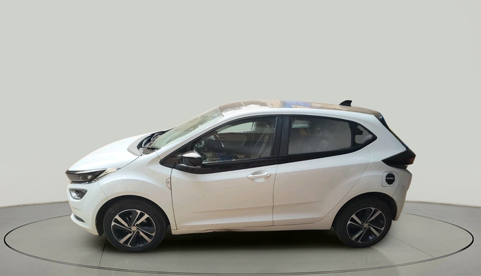 2024 Tata ALTROZ XZA + SUNROOF, Petrol, Automatic, 15,106 km, exterior