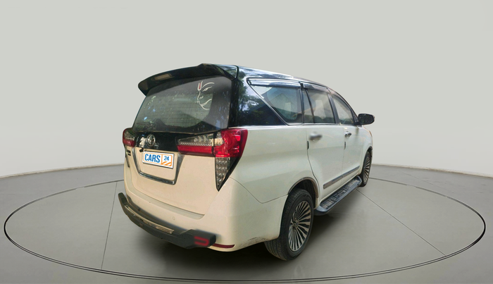 2018 Toyota Innova Crysta 2.4 G 8 STR, Diesel, Manual, 1,87,816 km, exterior