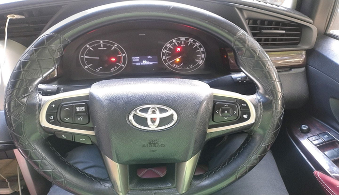 2018 Toyota Innova Crysta 2.4 G 8 STR, Diesel, Manual, 1,87,816 km, interior