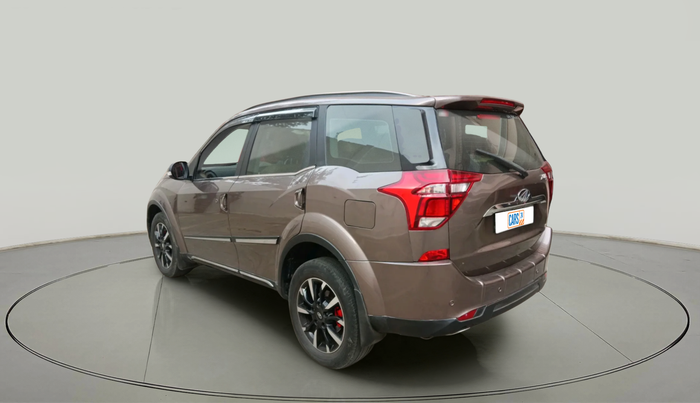 2020 Mahindra XUV500 W11, Diesel, Manual, 48,268 km, exterior