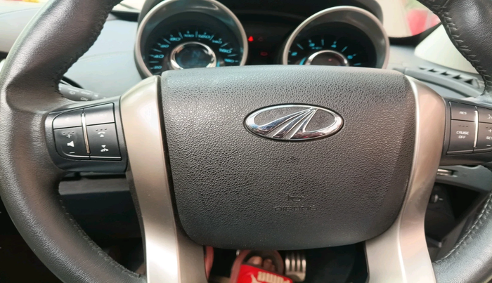 2020 Mahindra XUV500 W11, Diesel, Manual, 48,268 km, interior