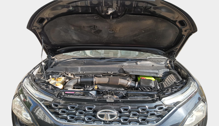 2021 Tata Harrier XZA PLUS 2.0L DARK EDITION, Diesel, Automatic, 84,693 km, exterior