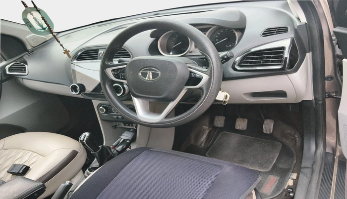 2017 Tata Tiago XZ PETROL, Petrol, Manual, 71,255 km, interior