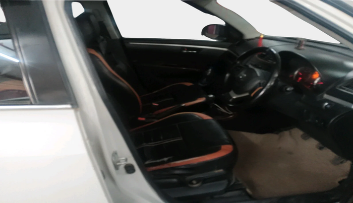 2015 Maruti Swift ZDI, Diesel, Manual, 2,11,539 km, interior