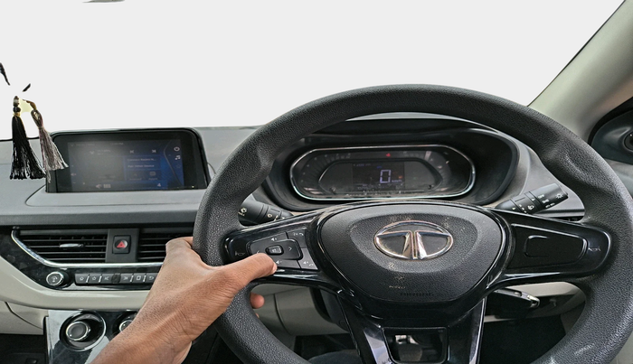 2020 Tata NEXON XZ PETROL, Petrol, Manual, 70,295 km, interior