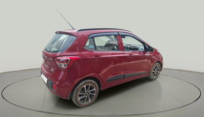 2017 Hyundai Grand i10 SPORTZ (O) AT 1.2 KAPPA VTVT, Petrol, Automatic, 29,342 km, exterior