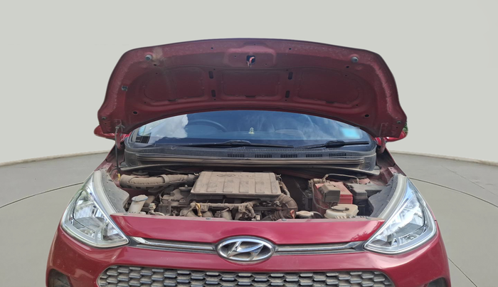 2017 Hyundai Grand i10 SPORTZ (O) AT 1.2 KAPPA VTVT, Petrol, Automatic, 29,342 km, exterior