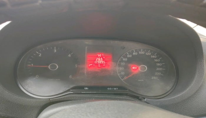 2011 Volkswagen Polo TRENDLINE 1.2L DIESEL, Diesel, Manual, 1,09,895 km, interior