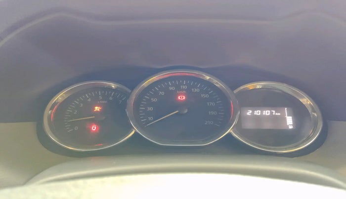 2015 Renault Duster 85 PS RXL DIESEL, Diesel, Manual, 2,10,107 km, interior